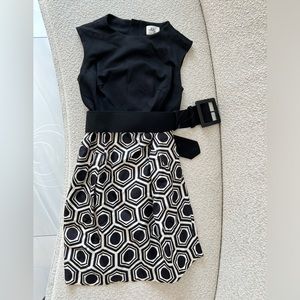 Dress with belt
